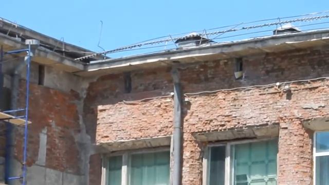 Ремонт фасада ДК Судостроителей Комсомольска на Амуре смотреть онлайн