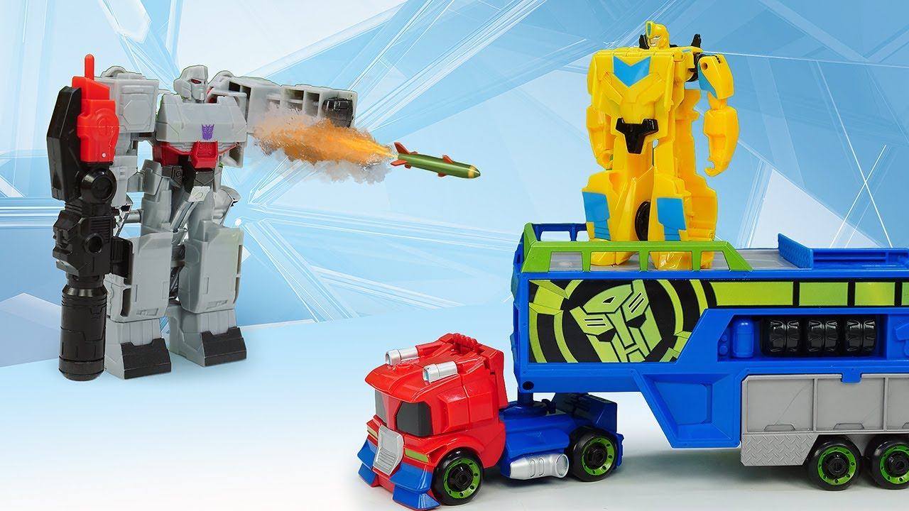 Трансформеры в опасности: Десептиконы захватили аэропорт! Видео игры и битвы роботов смотреть онлайн