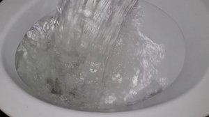 Как очистить унитаз от известкового налета. Делаем унитаз белоснежным. ТАК ВЫ ТОЧНО НЕ ЧИСТИЛИ