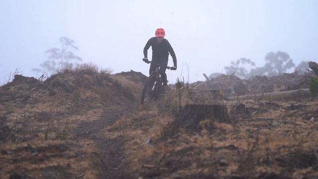 2023 Merida One-Forty Review | A High-Performance Trail Bike For An Impressive Price смотреть онлайн