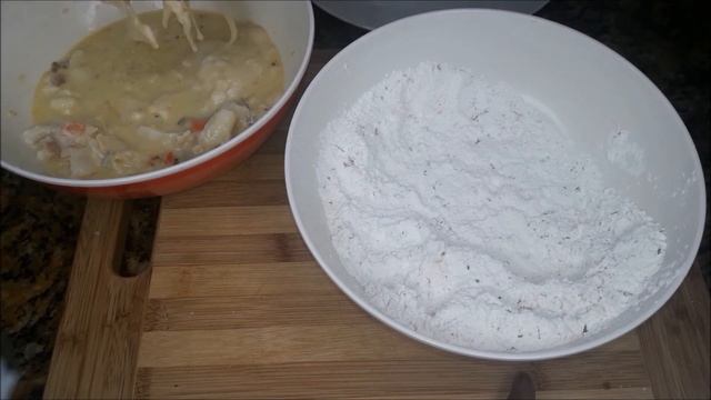 JUICY CONCH BURGER | BAHAMIAN COOKING смотреть онлайн