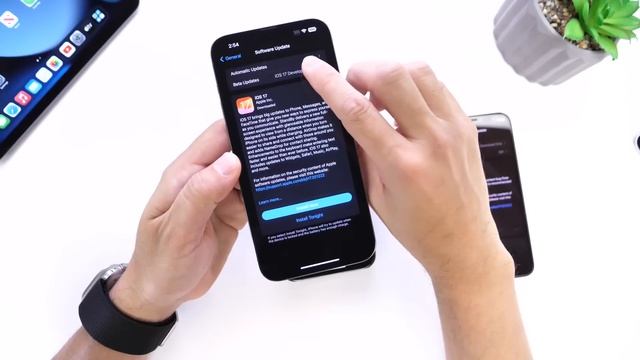 iOS 17.0.1 is OUT - Why You NEED To UPDATE Right NOW! смотреть онлайн