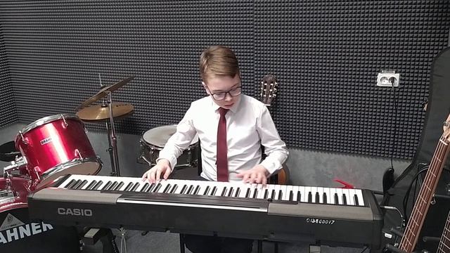 А.Иванов " Cтрекоза и муравей" исп. Кладьков Андрей смотреть онлайн