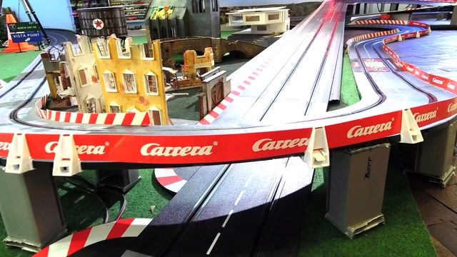 Epic 1970 Le Mans 24h racing cars! 4 Teams SlotCar Race, Ferrari 512 vs. Porsche 917 vs. Ford GT40! смотреть онлайн