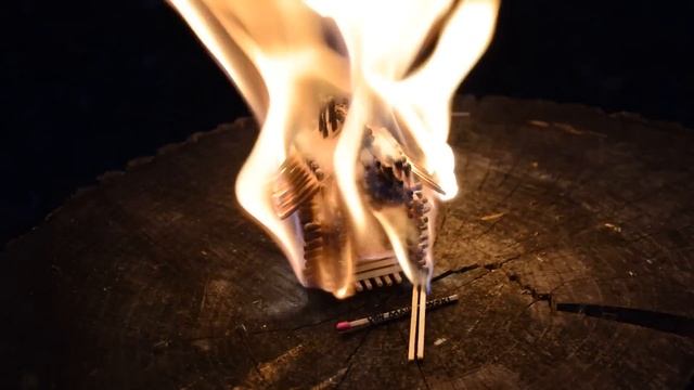 Burning a MATCHSTICK HOUSE ?? смотреть онлайн