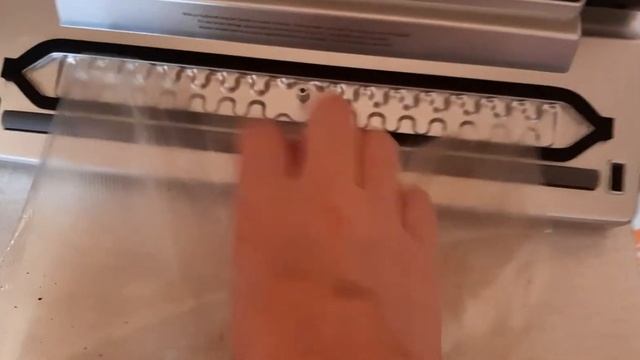Вакуумный упаковщик смотреть онлайн