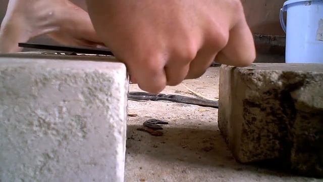 Зонная закалка клинков из напильника и рессоры смотреть онлайн