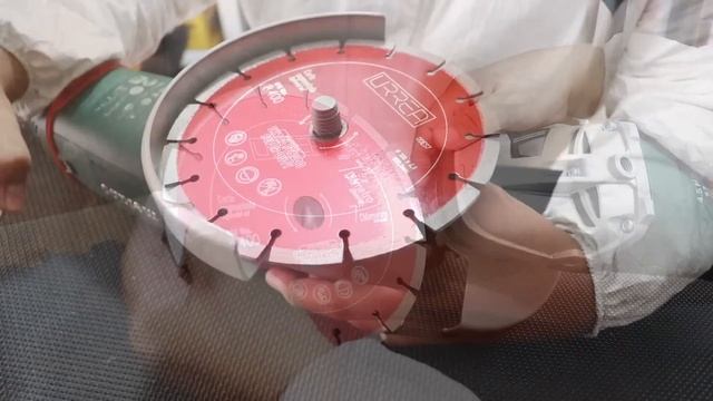 Esmeril Metabo 7" W 24-180 MVT potencia en serio. смотреть онлайн