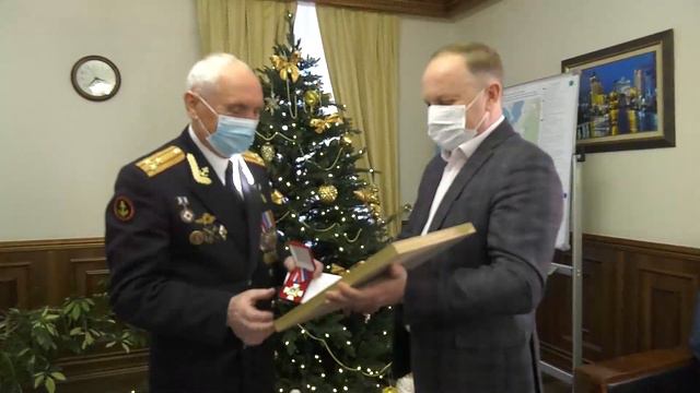 Имя Сергея Кондратенко пополнило список почетных граждан Владивостока смотреть онлайн