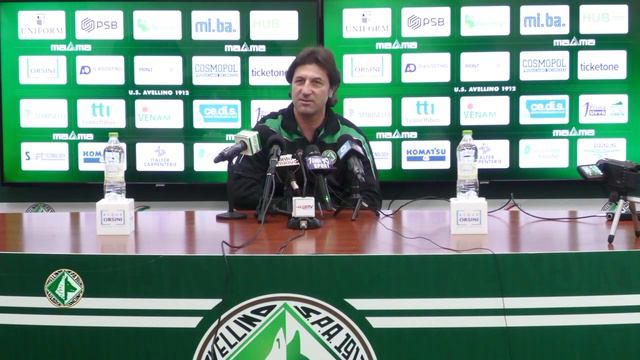 Conferenza stampa - Rastelli presenta Avellino-Picerno смотреть онлайн