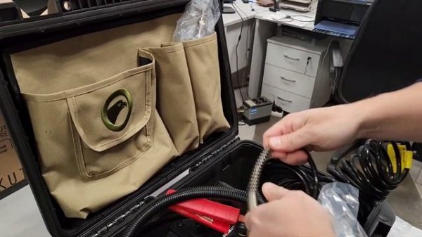 Распаковка BERKUT SPEC-500C, компрессор высокой производительности в кейсе