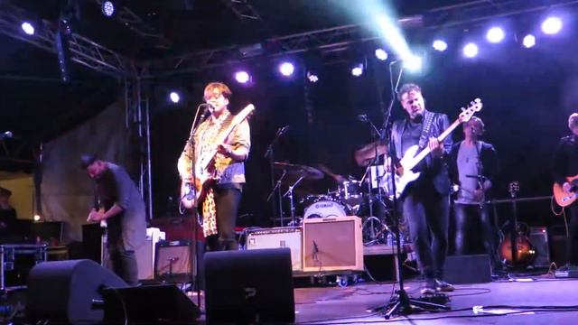 waylon@rumah live - this rodeo смотреть онлайн