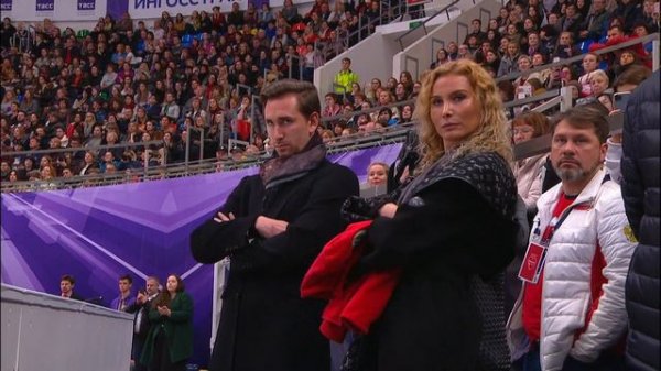 2019 Rostelecom Cup Александра Трусова, Тутберидзе, Глейхенгауз, Дудаков смотрят короткую программу