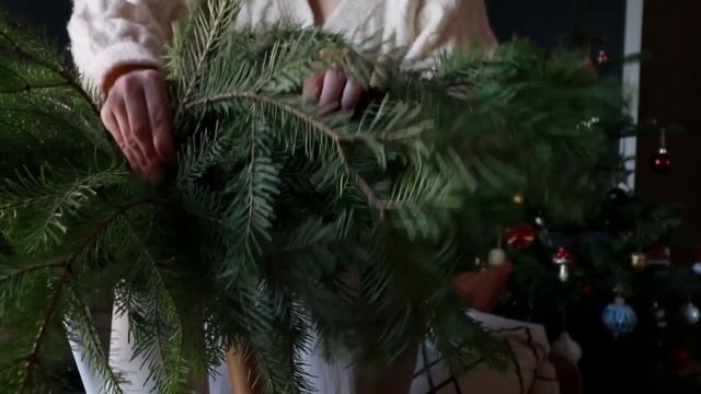 ПРОСТЫЕ И КРАСИВЫЕ СПОСОБЫ УКРАСИТЬ ДОМ К НОВОМУ ГОДУ смотреть онлайн