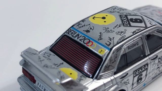 MINI GT Mercedes-Benz 190E 2.5-16 Evolution II # 6 Berlin 2000 | 1/64 Diecast Cars Unboxing смотреть онлайн