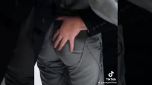 Юля Гаврилина выполняет наказание