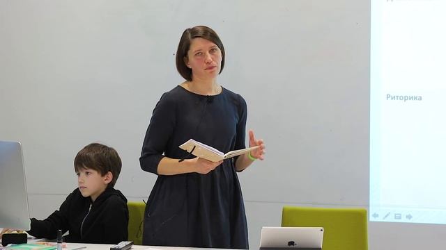 "Стоит ли цепляться за школу, если ребенку там плохо", Галина Троян смотреть онлайн