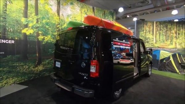 Nissan NV 3500 SL Passenger Van 5,6L V8 us model 2018 walkaround + interior K0301