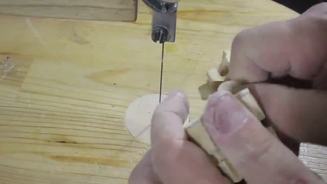 3d puzzle on a scroll saw. Dolphin. смотреть онлайн