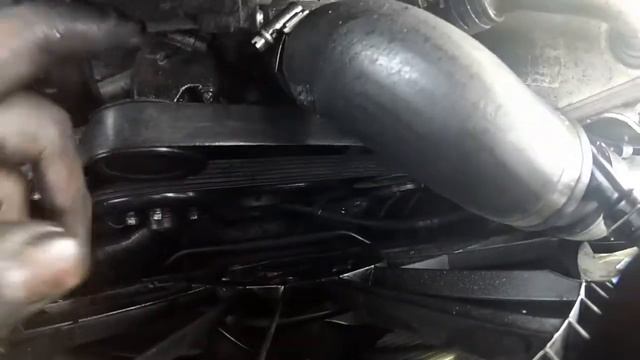 How To Replace An Alternator Mercedes Cls 500