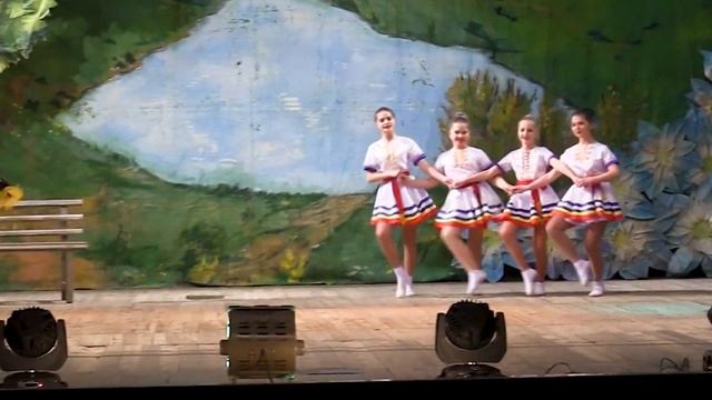 Barvinok Dance Ensemble/ Ансамбль танца Барвинок смотреть онлайн
