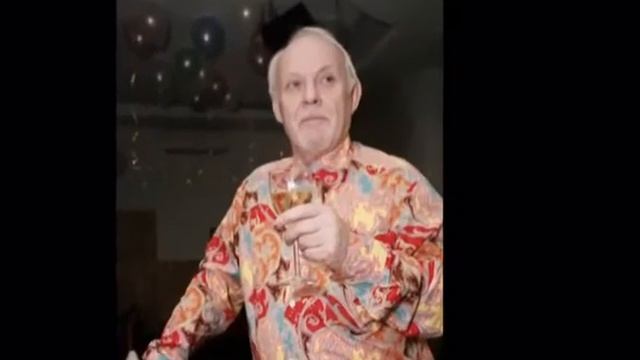 Александр Майсюк посв. П. Лещенко.flv смотреть онлайн