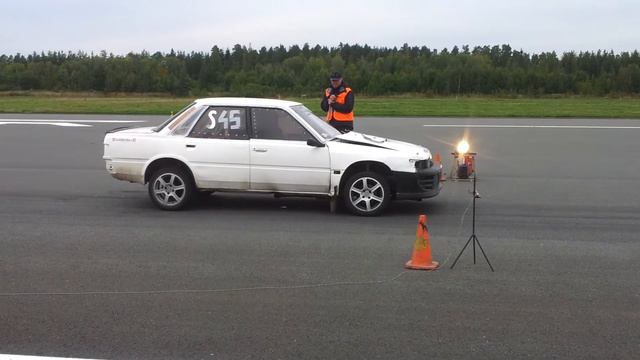 Subaru leone 1/4mile 13.610 смотреть онлайн