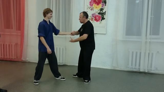 Одно движение формы тайцзи-цюань стиль чень