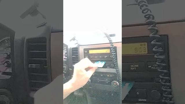 Stuck cd in car player смотреть онлайн
