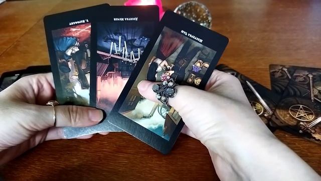 Как дела у бывшего - таро расклад на отношения ??? смотреть онлайн