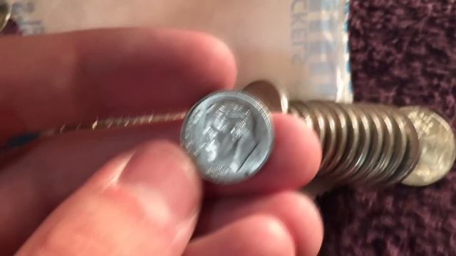 I HIT THE JACKPOT! COIN ROLL HUNTING NICKELS AMAZING HUNT! смотреть онлайн
