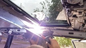 поставили люк в четырку