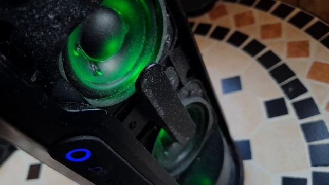 westrom bm02 is pushed to its limits ? (extreme distortion) смотреть онлайн