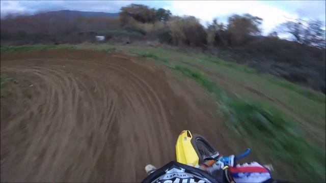 Motocross is awesome! | Suzuki rm 125 - Crf 250 | Special 1000 iscritti BCR Crew смотреть онлайн