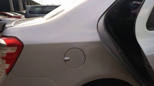129197 - CHEVROLET / COBALT 1.8 LT 13/13 смотреть онлайн