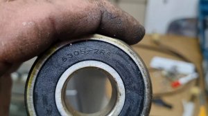 стиральная машинка гудит при отжиме