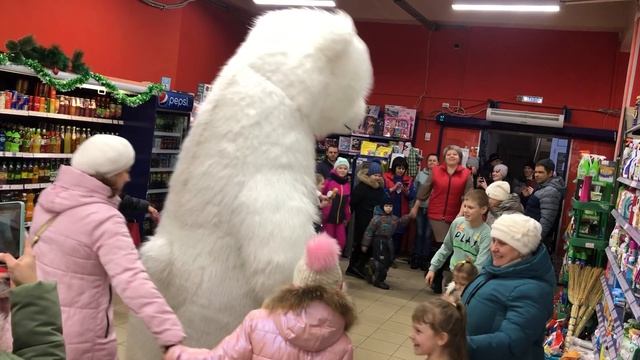 Ростовой Мишка и Снегурочка в Купце в Старой Вичуге смотреть онлайн