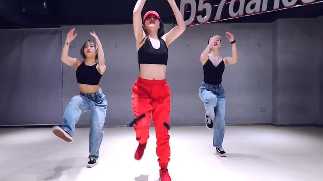 THROW A FIT—TINASHE | Choreography By DADA смотреть онлайн