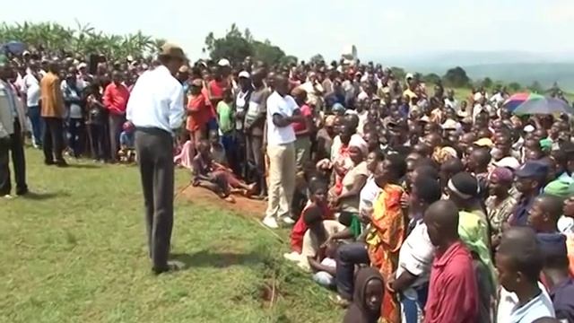 President Kagame participates in Monthly Community Service (Umuganda) - Masaka, 24 November 2012 смотреть онлайн