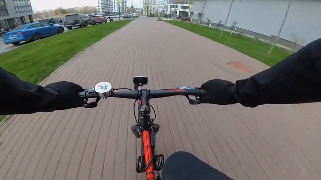 На велосипеде в кремль. Вело заезд от дома до центра Москвы. смотреть онлайн