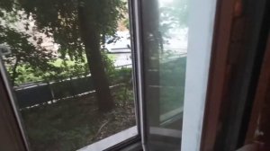 Ремонт убитой однушки.Поменяли окно на кухне.Сколько стоит 1 окно и 2 подоконника?