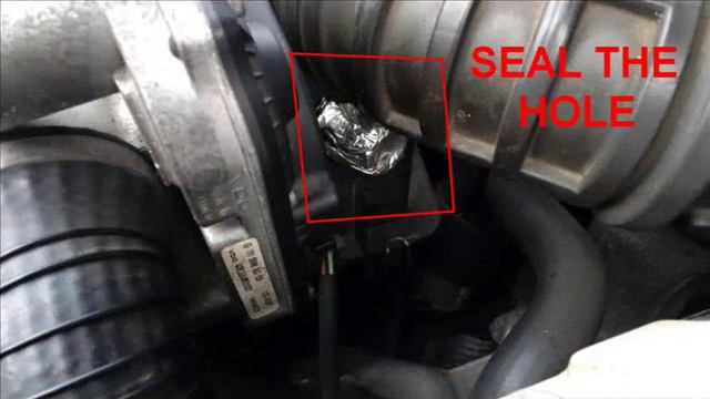 Installation breather Filter / Montáž oddychového Filtru - Mercedes-Benz CLK 230K W208 M111 смотреть онлайн