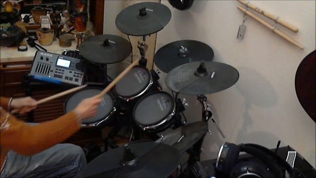 Alesis DM10 Mesh heads and two more cymbals test смотреть онлайн