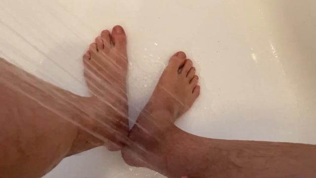 Обзор на мытьё ног смотреть онлайн