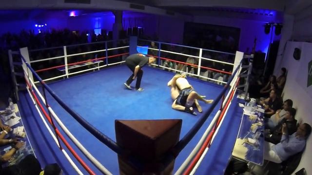 Göttinger Kampfsportnacht 2015: MMA Robert Lau - Dawid Kazimierczuk смотреть онлайн