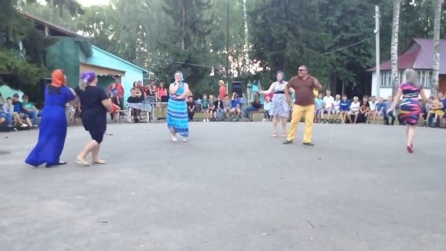 Танец воспитателей смотреть онлайн