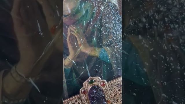 Кровотечение иконы Божией Матери смотреть онлайн