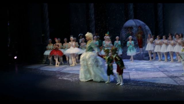 Марийский балет в Большом театре. Поклоны. Балет "Хрустальный дворец" 30.05.2023. Москва. смотреть онлайн