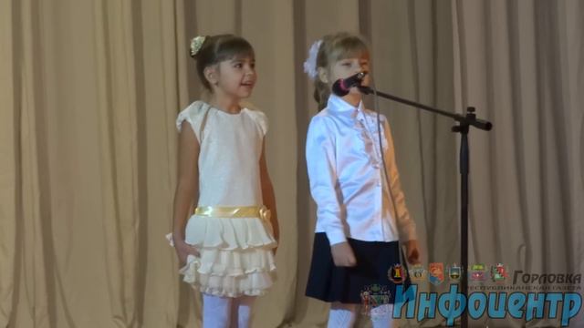 Горловка. 21.12.16г. Поздравления семей погибших героев с Новым годом! (часть 3) смотреть онлайн