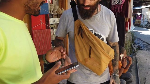 Олд Манали Индия Самоса Бой смотреть онлайн